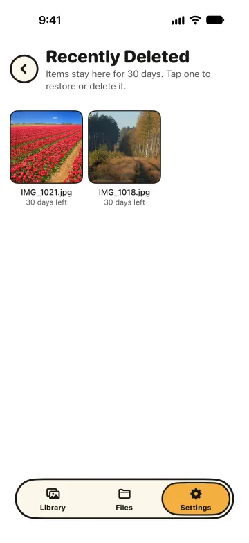 Recently Deleted with two photos, each marked “30 days left”.